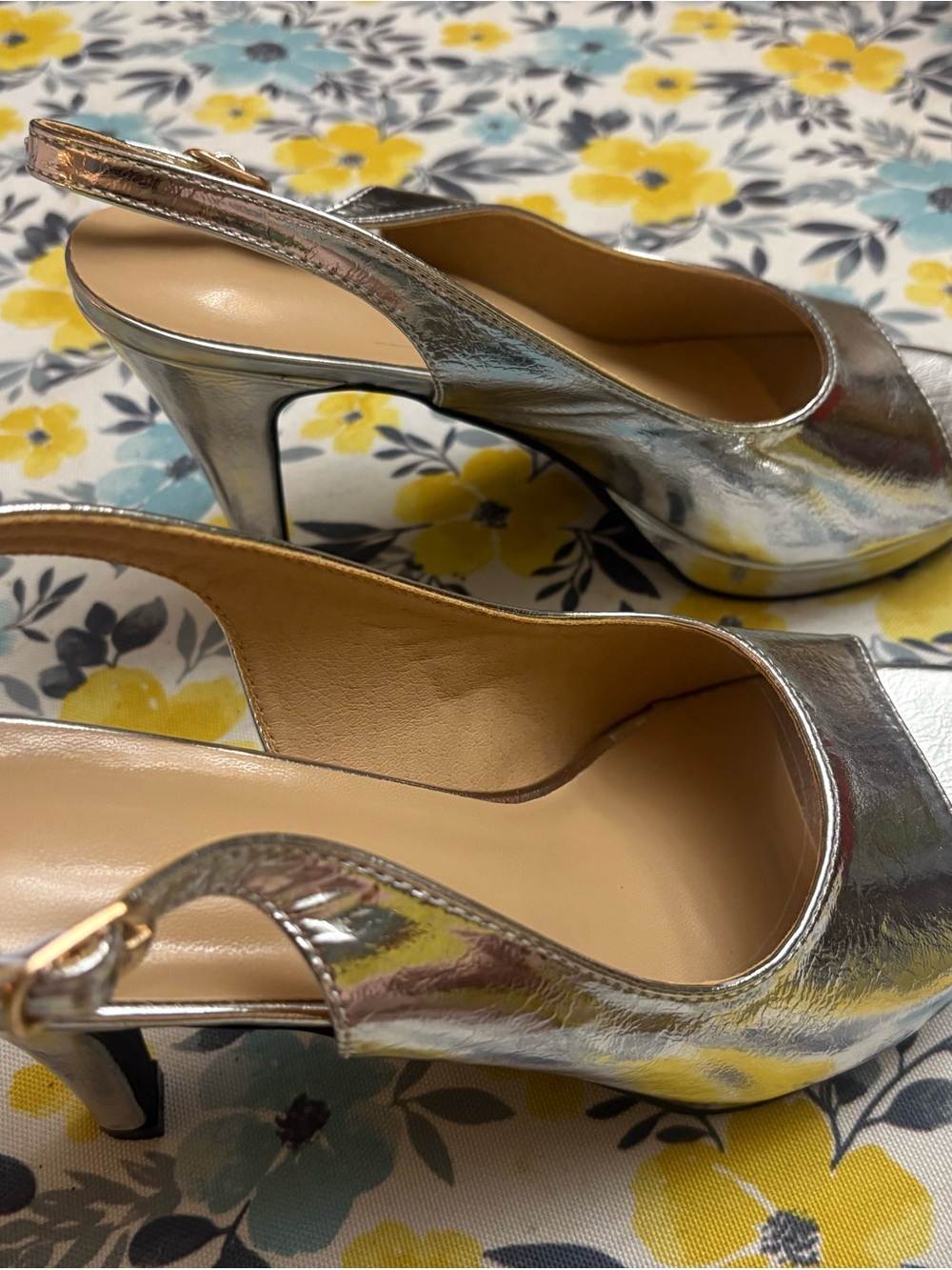 Women's Silver Metallic Slingback Heels